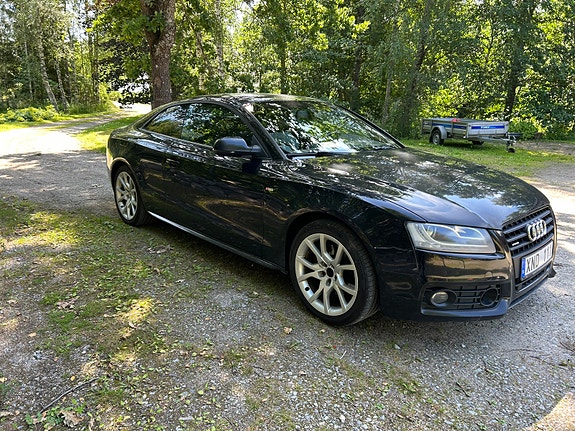 Audi A5 4 of 5