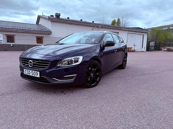 Volvo V60 3 of 4