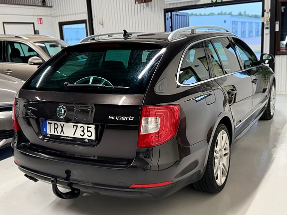 Skoda Superb 11 of 21