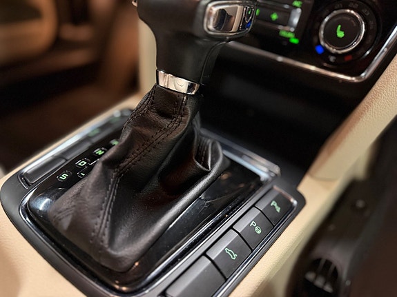 Skoda Superb 19 of 21