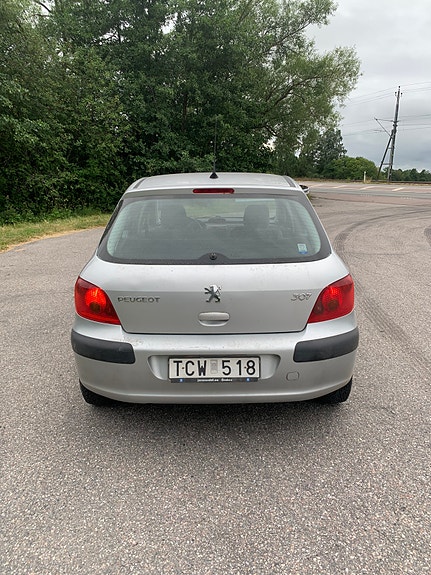 Peugeot 307 3 of 5