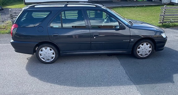 Peugeot 306 3 of 5
