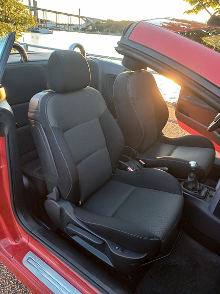 Peugeot 207 CC 3 of 12
