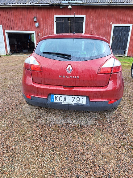 Renault Megane III 5 of 5