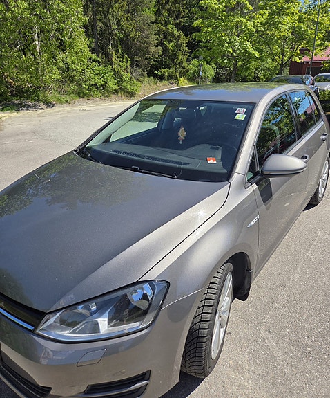 Volkswagen Golf VII 5 of 6