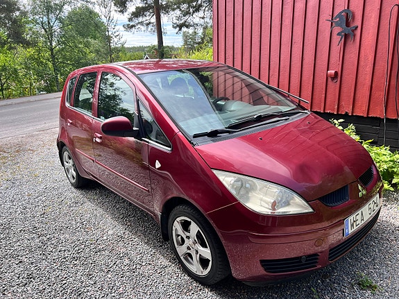 Mitsubishi Colt 4 of 5