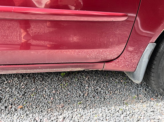 Mitsubishi Colt 5 of 5