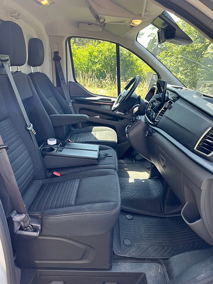 Ford Transit Custom 9 of 15