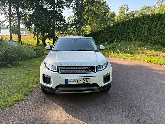 Land Rover Range Rover Evoque 3 of 5