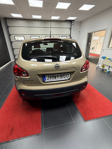 Nissan Qashqai 3 of 5