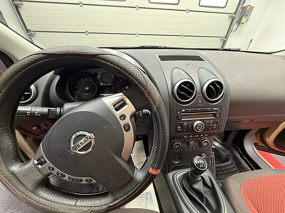 Nissan Qashqai 14 of 19