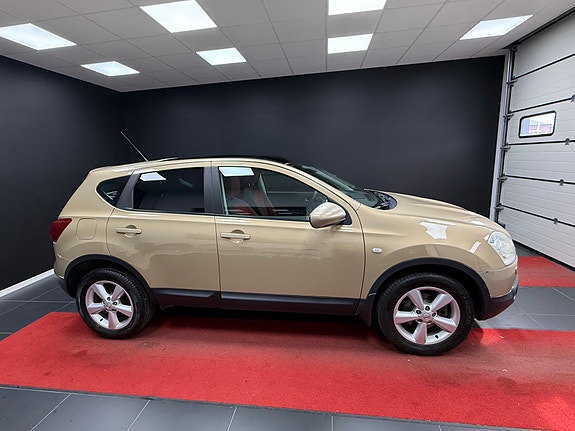 Nissan Qashqai 2 of 5