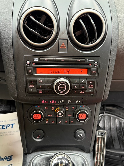 Nissan Qashqai 17 of 19