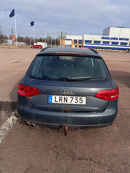Audi A4 4 of 5