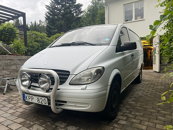 Mercedes-Benz Vito 111 14 of 17