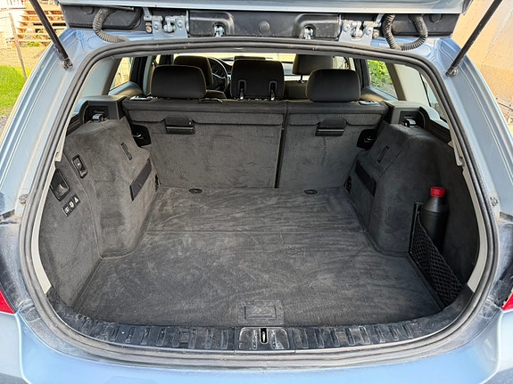 BMW 320i 6 of 7