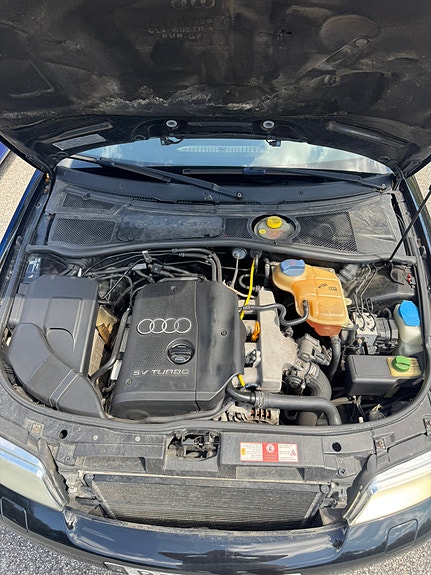 Audi A4 10 of 10