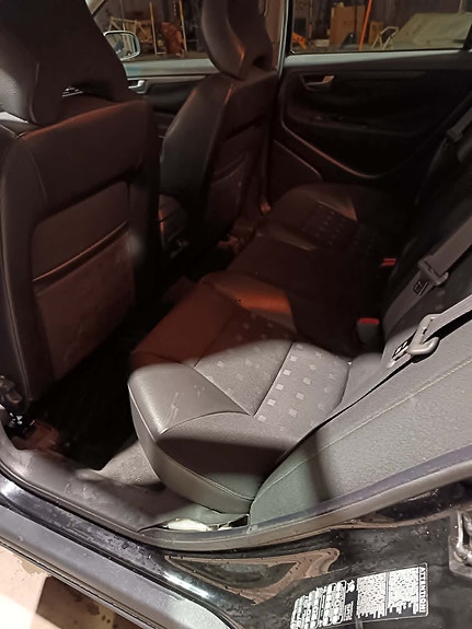 Volvo S60 7 of 8