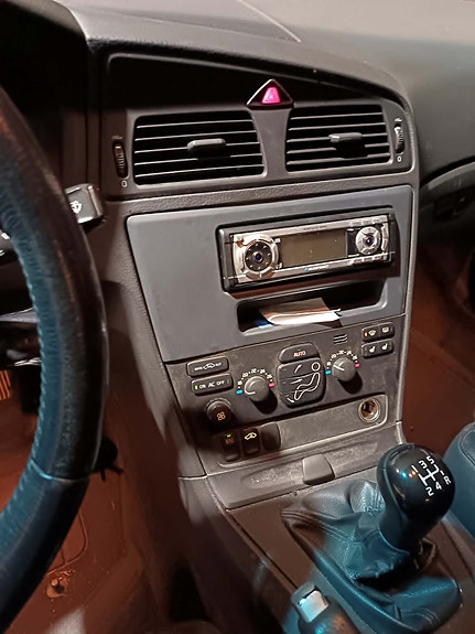 Volvo S60 5 of 5