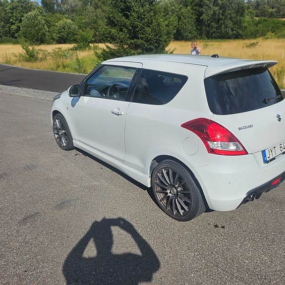 Suzuki Swift 6 of 11