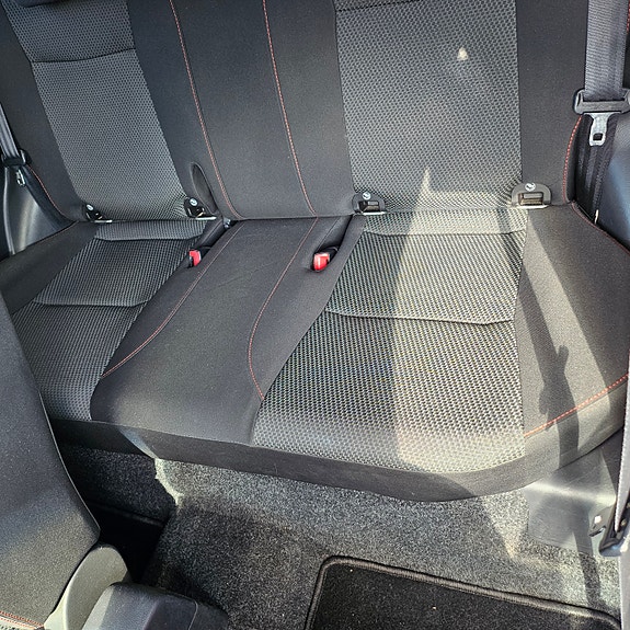 Suzuki Swift 4 of 11