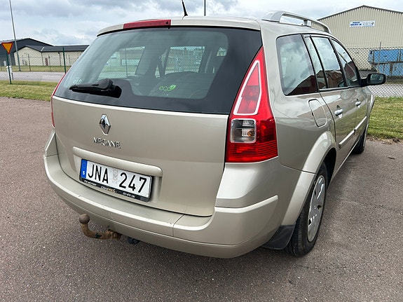Renault Megane II 4 of 8
