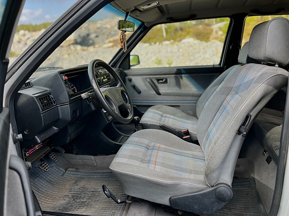 Volkswagen Golf II 5 of 5