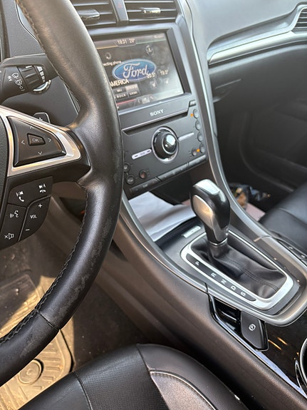 Ford Mondeo 6 of 9