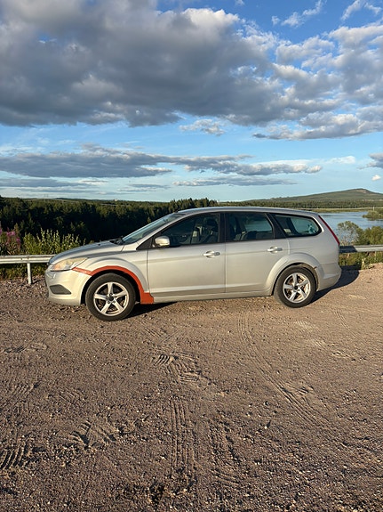 Ford Focus 4 of 5