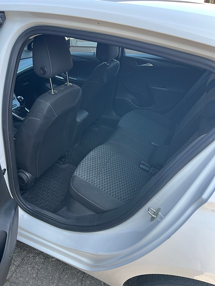 Opel Astra 7 of 16