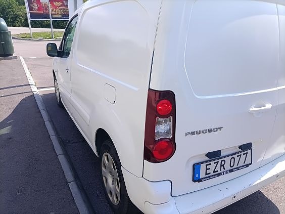Peugeot Partner 7 of 8