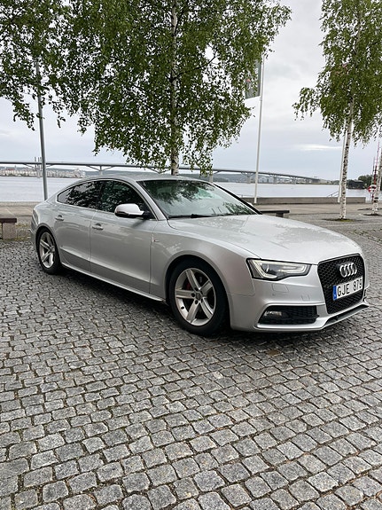Audi A5 2 of 5