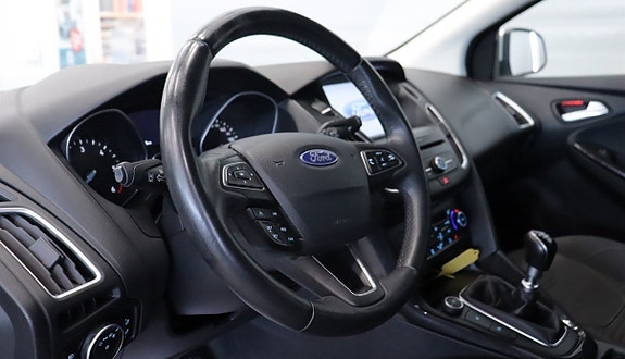 Ford Focus 3 of 5