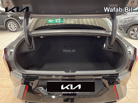 Kia EV4 14 of 17