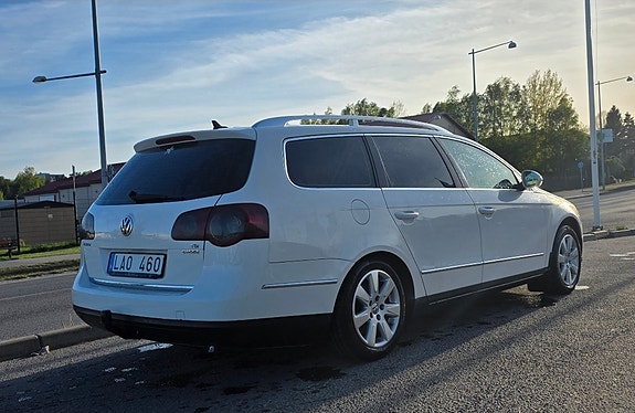 Volkswagen Passat 4 of 7