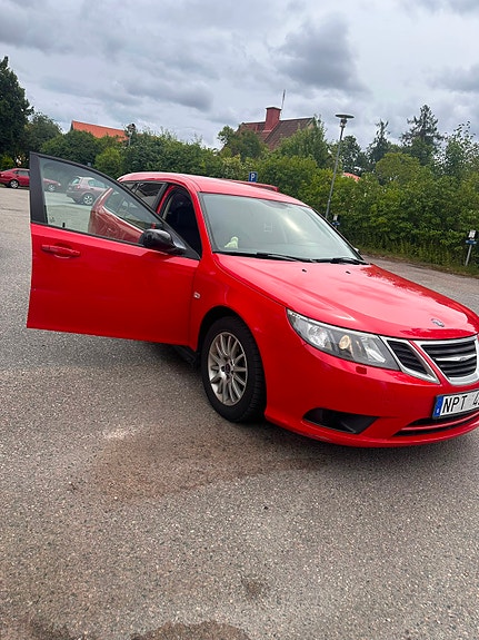 Saab 9-3 3 of 8