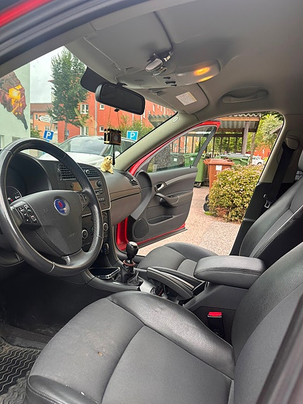 Saab 9-3 6 of 8