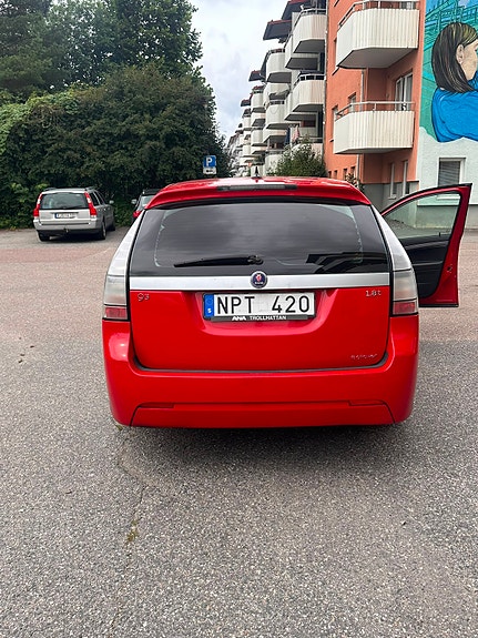 Saab 9-3 2 of 8
