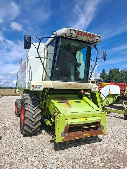 Claas Lexion 410 skördetröska 3 of 5