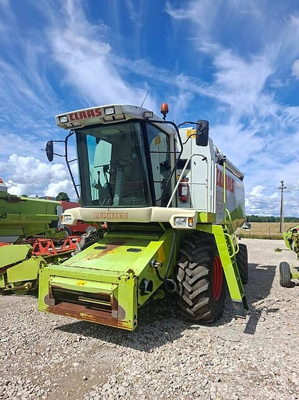 Claas Lexion 410 skördetröska 2 of 5