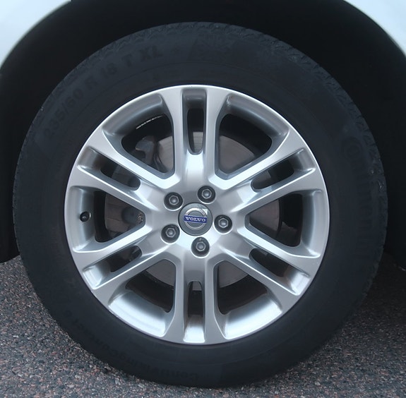 Volvo XC60 23 of 27