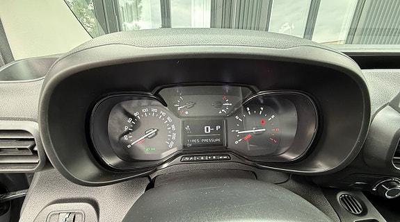 Citroen Berlingo 14 of 19