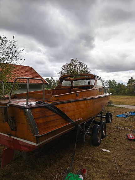Klassisk träbåt ca 8 m – Felicia – Volvo Penta 3 of 7
