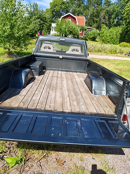 Chevrolet Regular Cab 2 of 7
