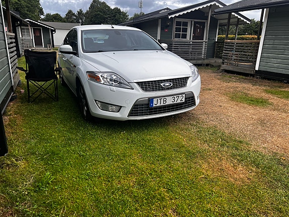 Ford Mondeo 3 of 5