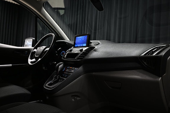 Ford Transit Connect 29 of 30