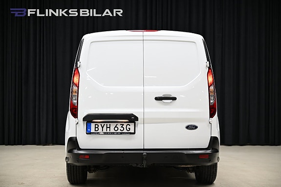 Ford Transit Connect 12 of 30