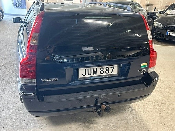 Volvo V70 5 of 9