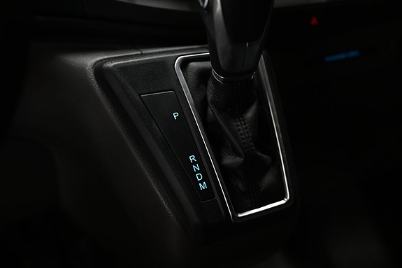 Ford Transit Custom 23 of 30