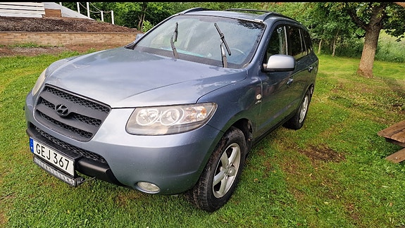 Hyundai Santa Fe 4 of 5